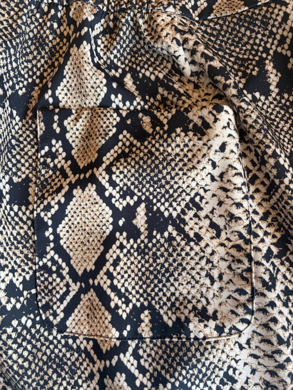 EUC ZARA Snakeskin Flowy Flare Leg Pants Hi Rise Stretch Light XL Tan/Black/Gold - Picture 9 of 16
